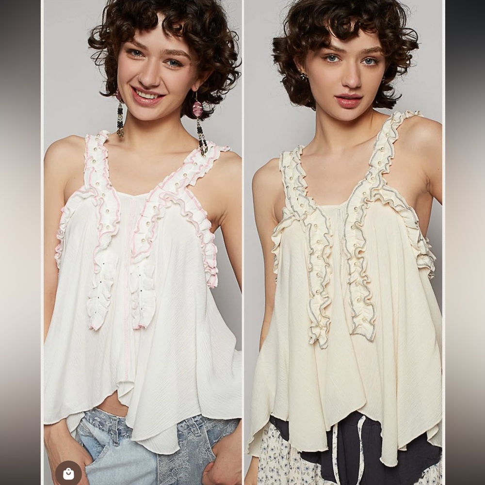 POL White and Pink‎ Ruffle Trim with faux pearl details Blouse nwt